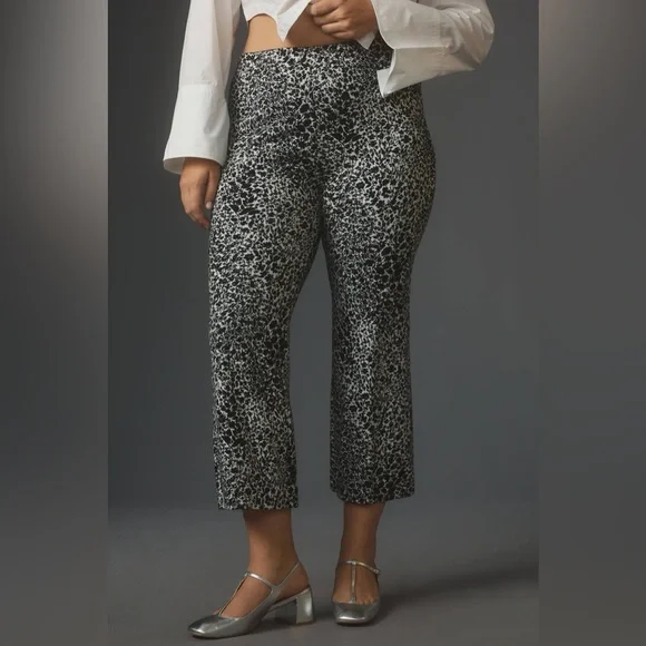 Maeve by Anthropologie The Margot Kick-Flare Cropped Knit Pants White Black 1X - Picture 9 of 9